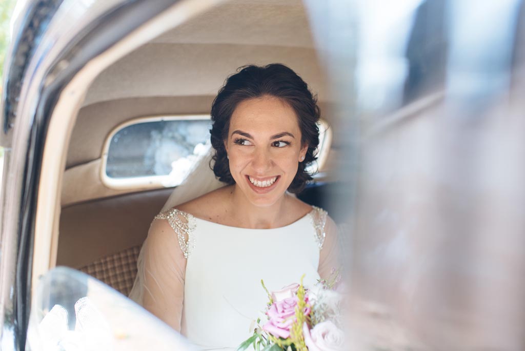 novia-coche-clasico, coche-clasico-boda, organizadora-sueños-sevilla, wedding-planner-sevilla